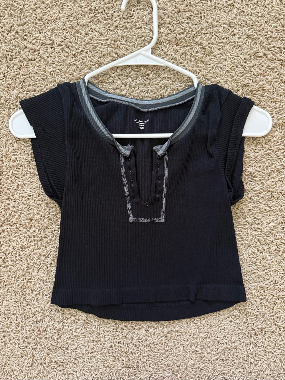 Urban Outfitters Cropped Top